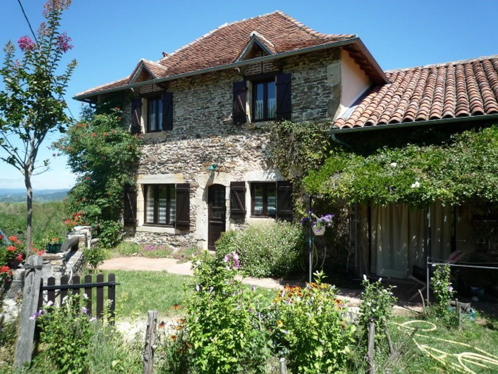 photo 0