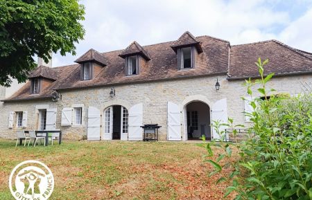 G&icirc;te n&deg;46G13265 Saint-Michel-de-Banni&egrave;res - Lot - photo