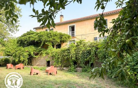G&icirc;te n&deg;46G13276 Cahors - Lot - photo