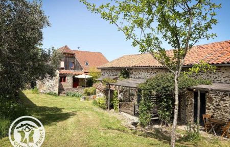 Chambre d'h&ocirc;tes n&deg;46G2566 Ladirat - Lot - photo