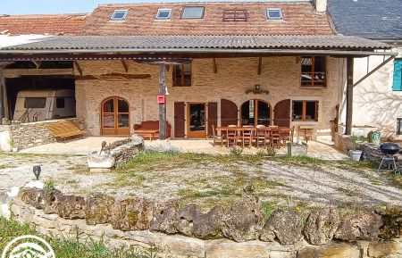 G&icirc;te n&deg;46G13334 Varaire - Lot - photo