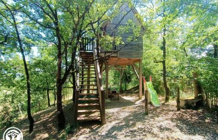 Cabane sur pilotis46G2515 Aynac - Lot - photo