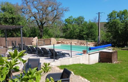 G&icirc;te n&deg;46G13112 Cr&eacute;gols - Lot - photo