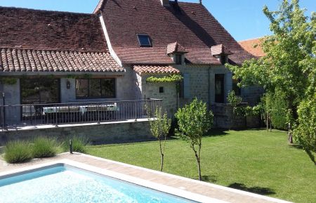 G&icirc;te n&deg;46G13175 Mayrinhac-Lentour - Lot - photo