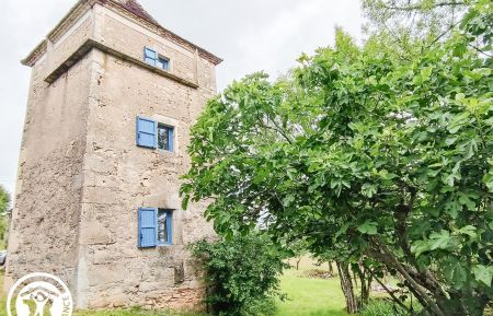 Pigeonnier46G13358 C&eacute;nevi&egrave;res - Lot - photo