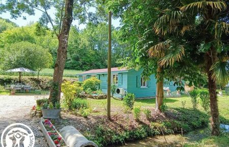 G&icirc;te n&deg;46G13359 Montcuq-en-Quercy-Blanc - Lot - photo